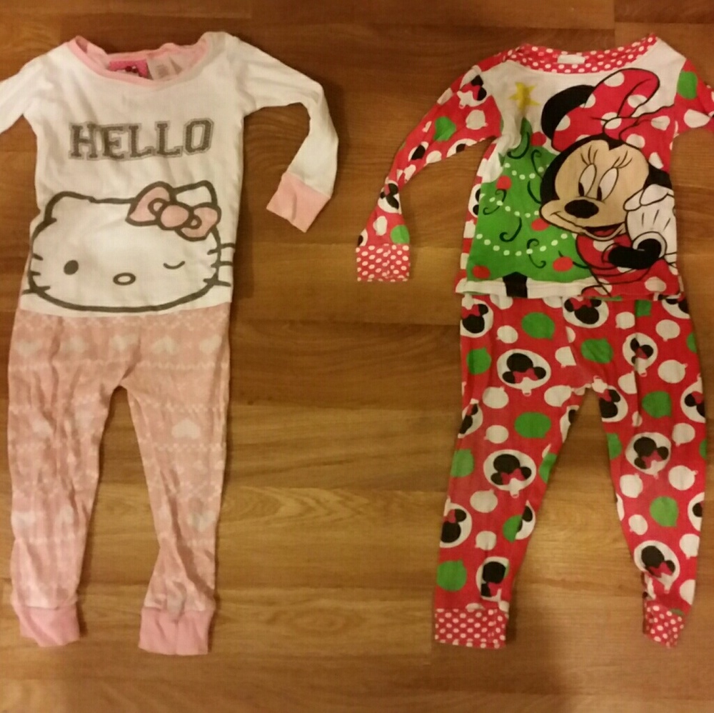 Toddler girls 2T pajama lot